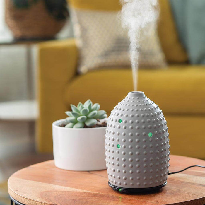 "Airomé : Gray Hobnail 100 mL Medium Diffuser -"