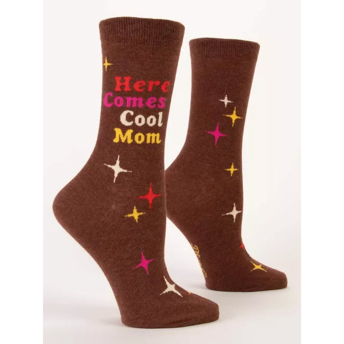 Blue Q : Women's Crew Socks - HERE COMES COOL MOM - Blue Q : Women's Crew Socks - HERE COMES COOL MOM