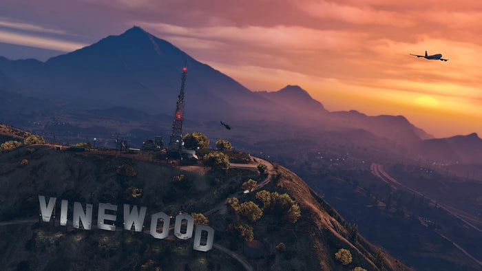 Grand Theft Auto V – PlayStation 4 Open World Action Crime Game Rockstar Games