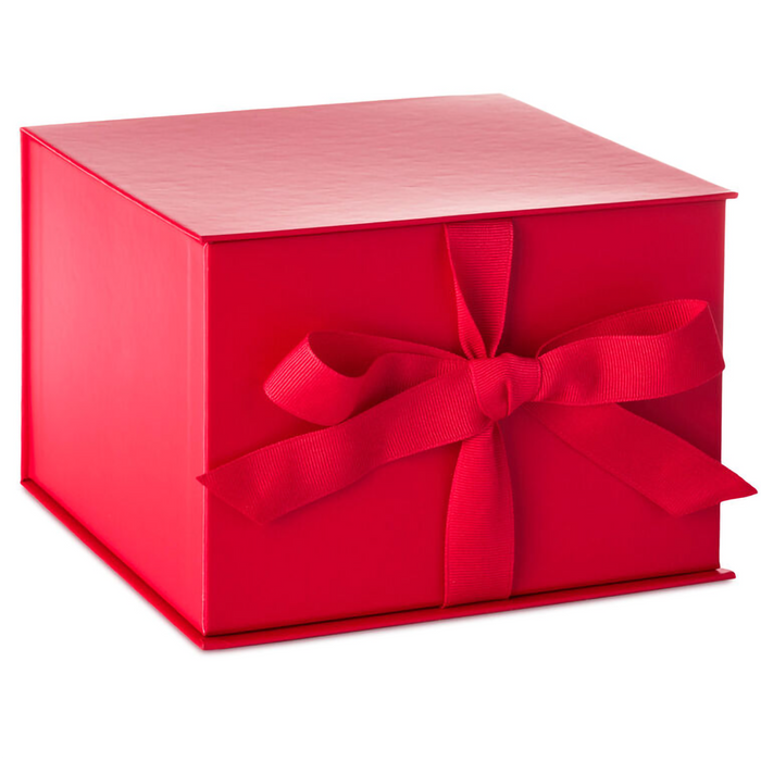 Hallmark : 7.2" Solid Red Large Square Gift Box