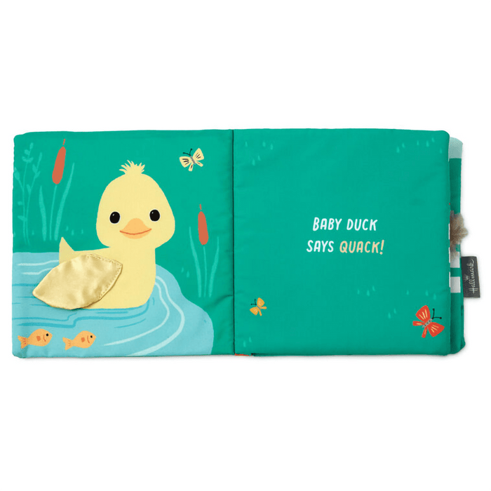 Hallmark : Farm Friends Touch - and - Feel Fabric Book for Kids - Hallmark : Farm Friends Touch - and - Feel Fabric Book for Kids