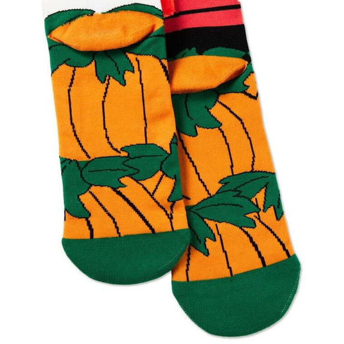 Hallmark : Peanuts Great Pumpkin Linus and Flying Ace Novelty Socks