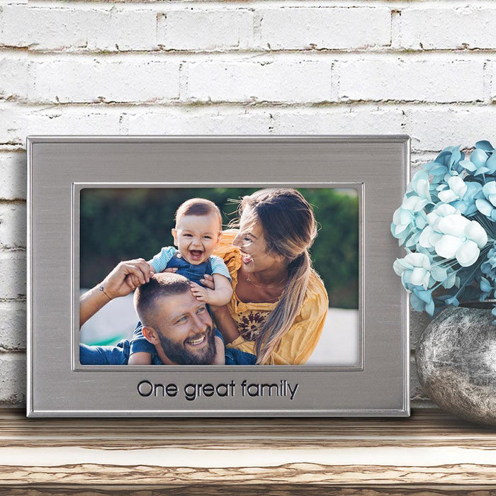 "Malden : 4X6 \"One Great Family\" Frame -"