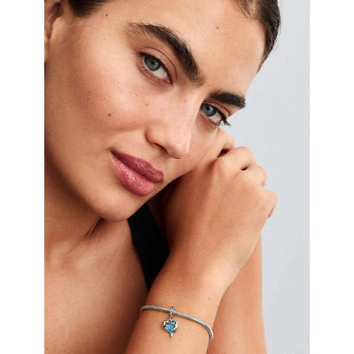 Shop in-store at Annie's Hallmark locations in Londonderry and Salem, NH, or explore our full selection online.