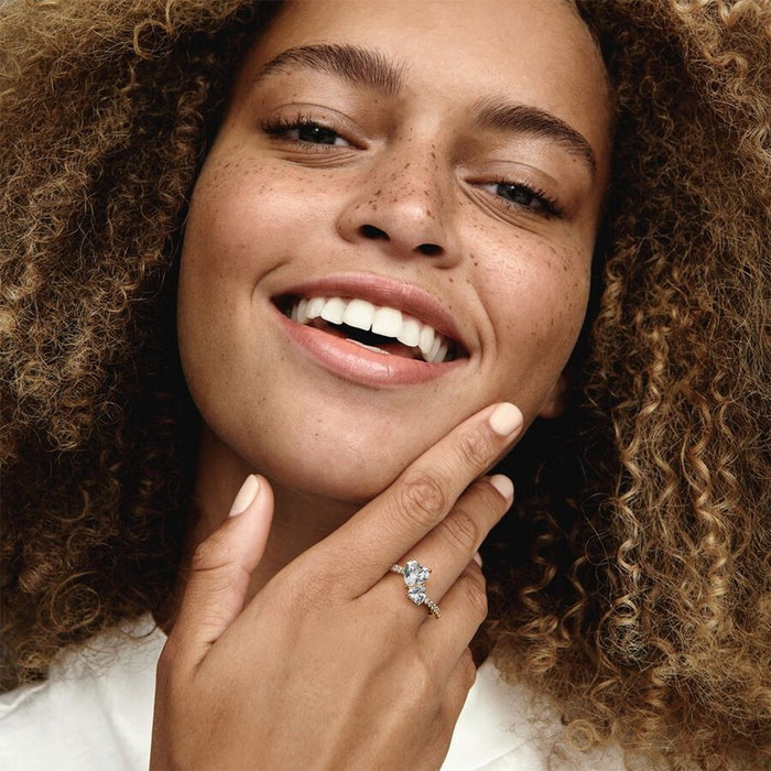"PANDORA : Double Heart Sparkling Ring in Gold Plated -"