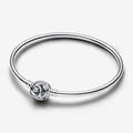 PANDORA : Pandora Moments Encircled Clasp Bangle - Silver - PANDORA : Pandora Moments Encircled Clasp Bangle - Silver
