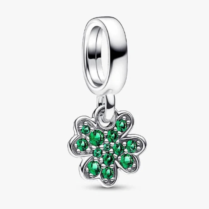 This Pandora Four Leaf Clover Dangle Charm brings a meaningful symbol of luck and positivity to your jewelry collection