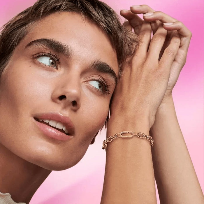 "PANDORA : Pandora ME Link Chain Bracelet - Gold Plated -"