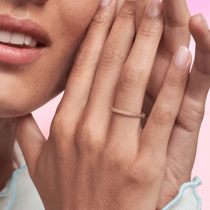"PANDORA : Pandora ME Pavé Ring - Gold Plated -"