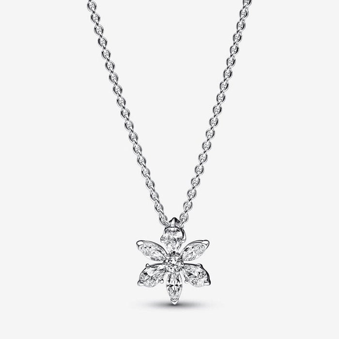"PANDORA : Sparkling Herbarium Cluster Pendant Necklace (17.7\") -"
