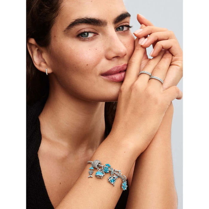 Shop in-store at Annie's Hallmark locations in Londonderry and Salem, NH, or explore our full selection online.