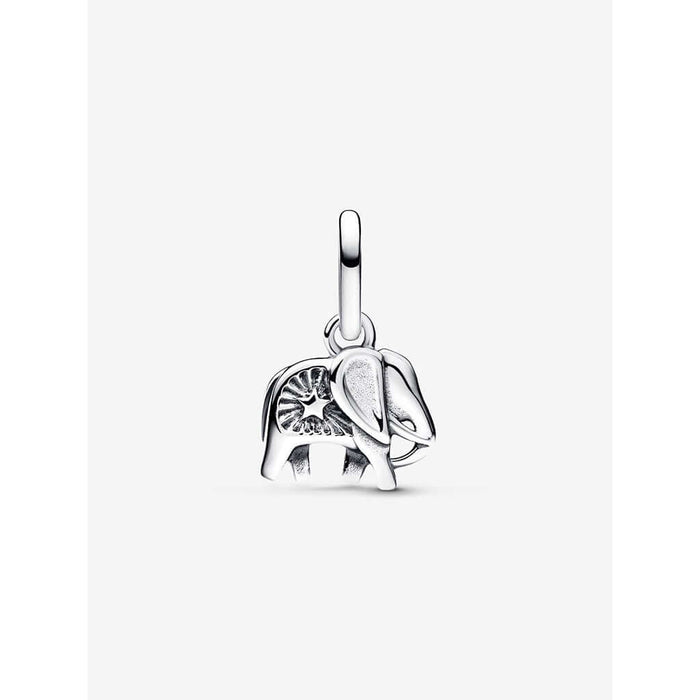 Shop in-store at Annie's Hallmark locations in Londonderry and Salem, NH, or explore our full selection online.