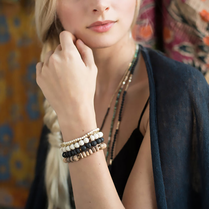 Scout Curated Wears bracelet
Labradorite bracelet
Stone of Magic jewelry
Labradorite stretch bracelet
Healing gemstone bracelet
Labradorite crystal bracelet
Spiritual energy bracelet
Scout stone stack collection
Intuition crystal jewelry
Grey beaded bracelet
Labradorite jewelry for women
Natural stone stacking bracelet
Boho spiritual bracelet
Crystal bracelet for transformation
Labradorite gift for her