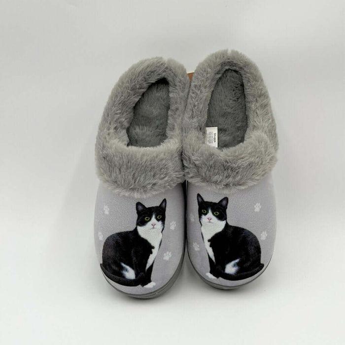 Snuggs : Black and White Cat Slippers - Snuggs : Black and White Cat Slippers