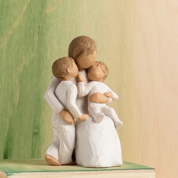 Willow Tree : Quietly - Quietly encircled by love