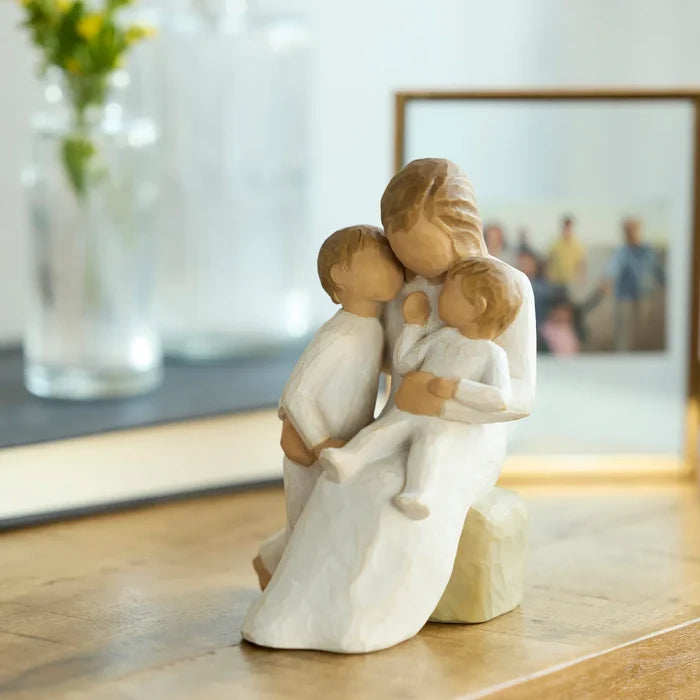 Willow Tree : Quietly - Quietly encircled by love