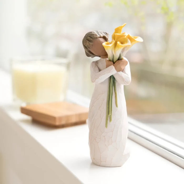 Willow Tree : "With Gratitude" Filled with a golden light of gratitude